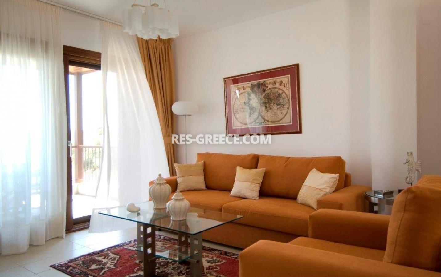 POSIDONAS Athos, Halkidiki-Athos, Greece - beachfront fully furnished 3 bedrooms apartment - Photo 7