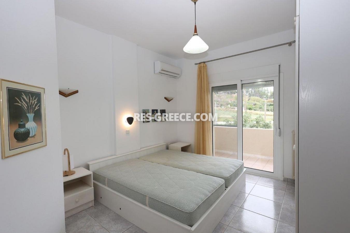 Ampoti, Halkidiki-Kassandra, Greece - big, partly renovated villa with private garden by the beach for sale - Photo 19