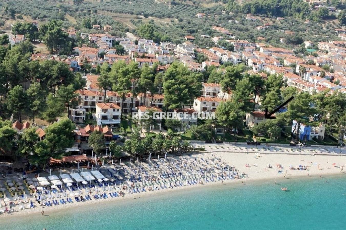 Pefkohori seafront, Halkidiki-Kassandra, Greece - seafront apartment in Pefkahori for sale - Photo 28