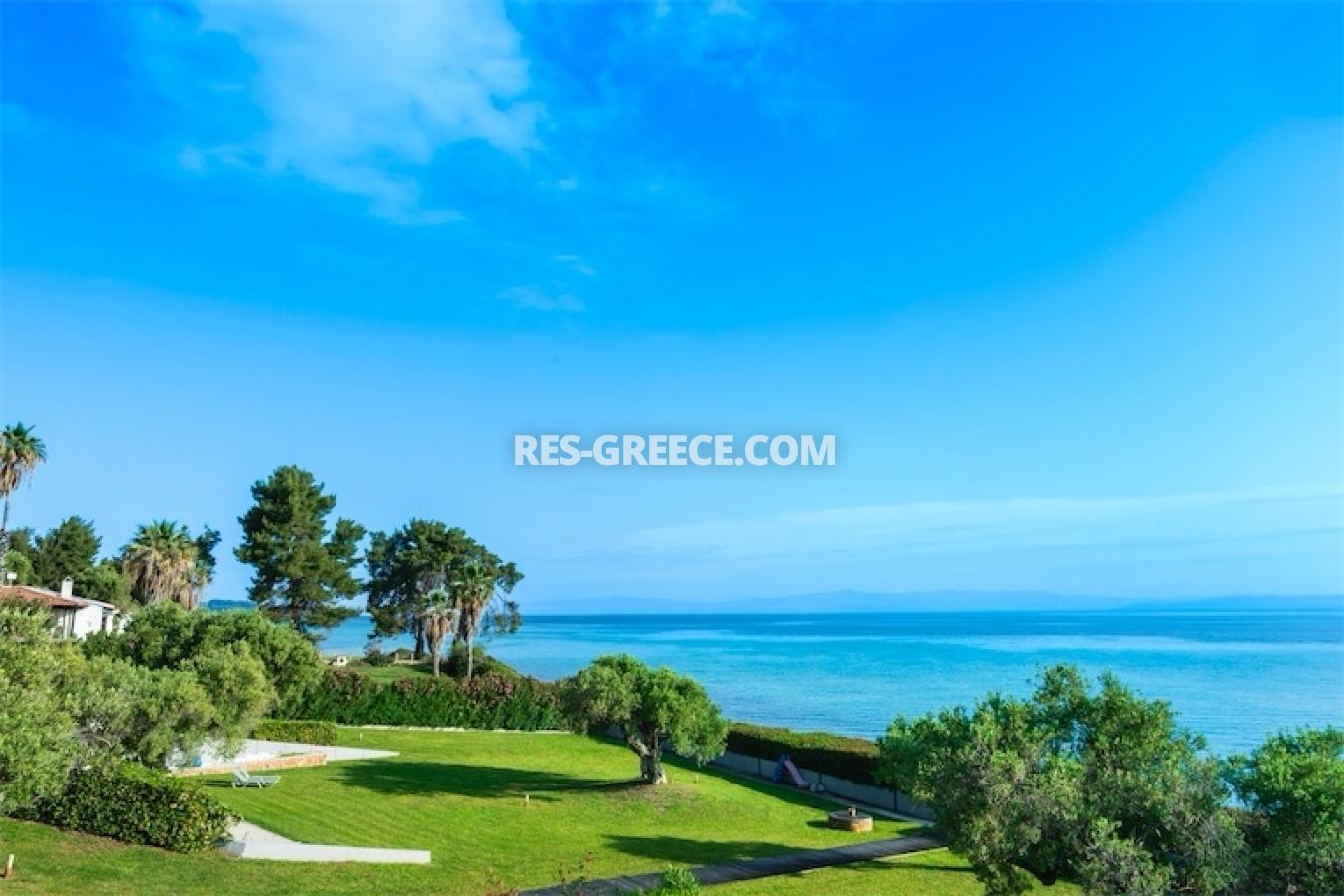 Palliria Villa, Halkidiki-Kassandra, Greece - beachfront 4bd villa in the gated luxury complex - Photo 6
